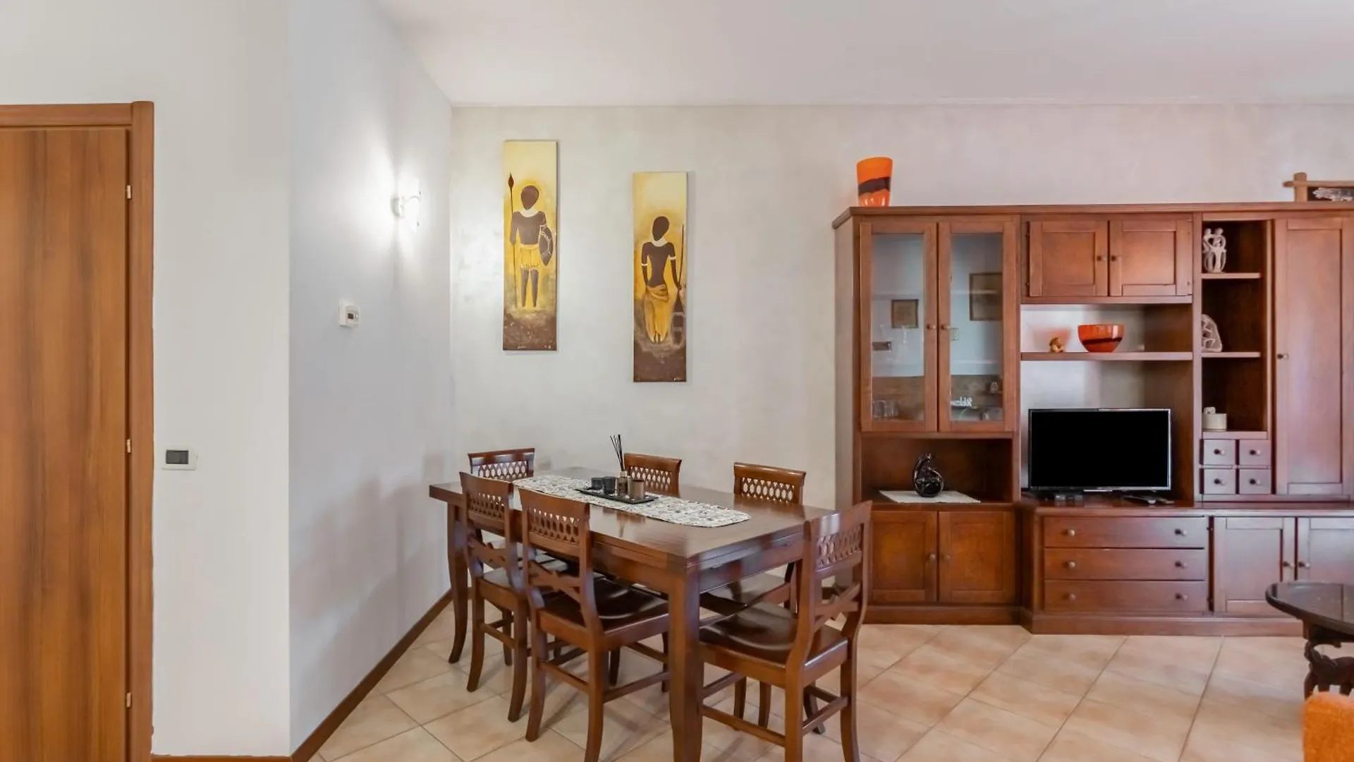 Lilly House - Travaco Siccomario - By Host4U Lejlighed San Martino Siccomario