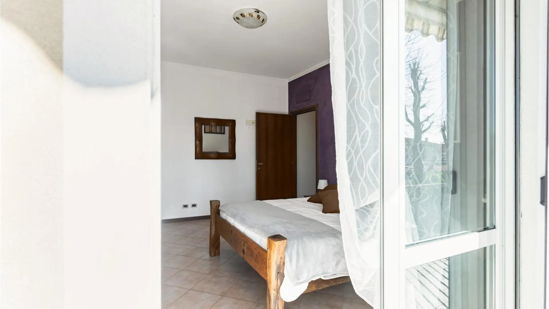 Lilly House - Travaco Siccomario - By Host4U Lejlighed San Martino Siccomario